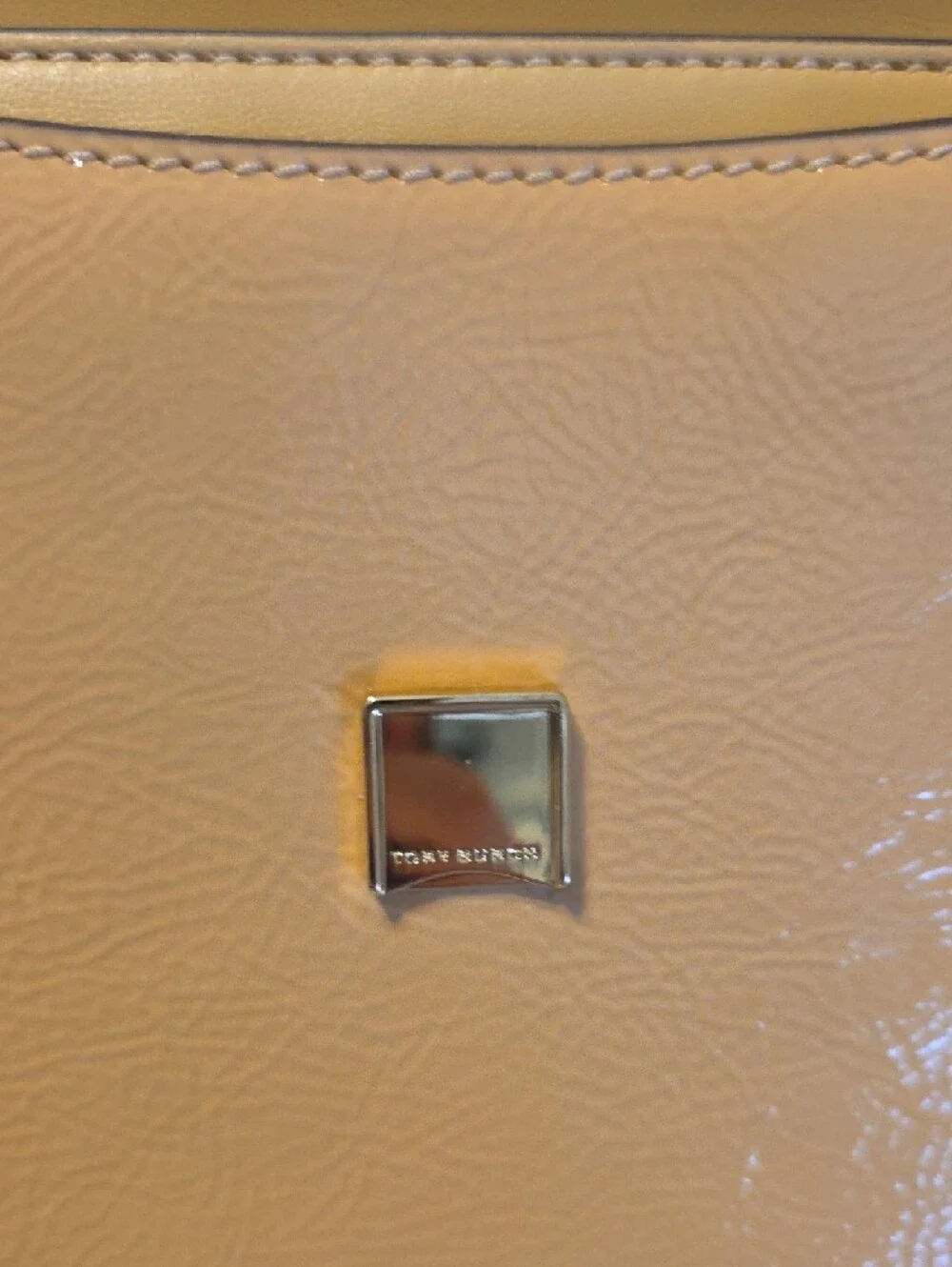 Tory Burch Patent Leather Crossbody in Camel/Tan with Gold Hardware